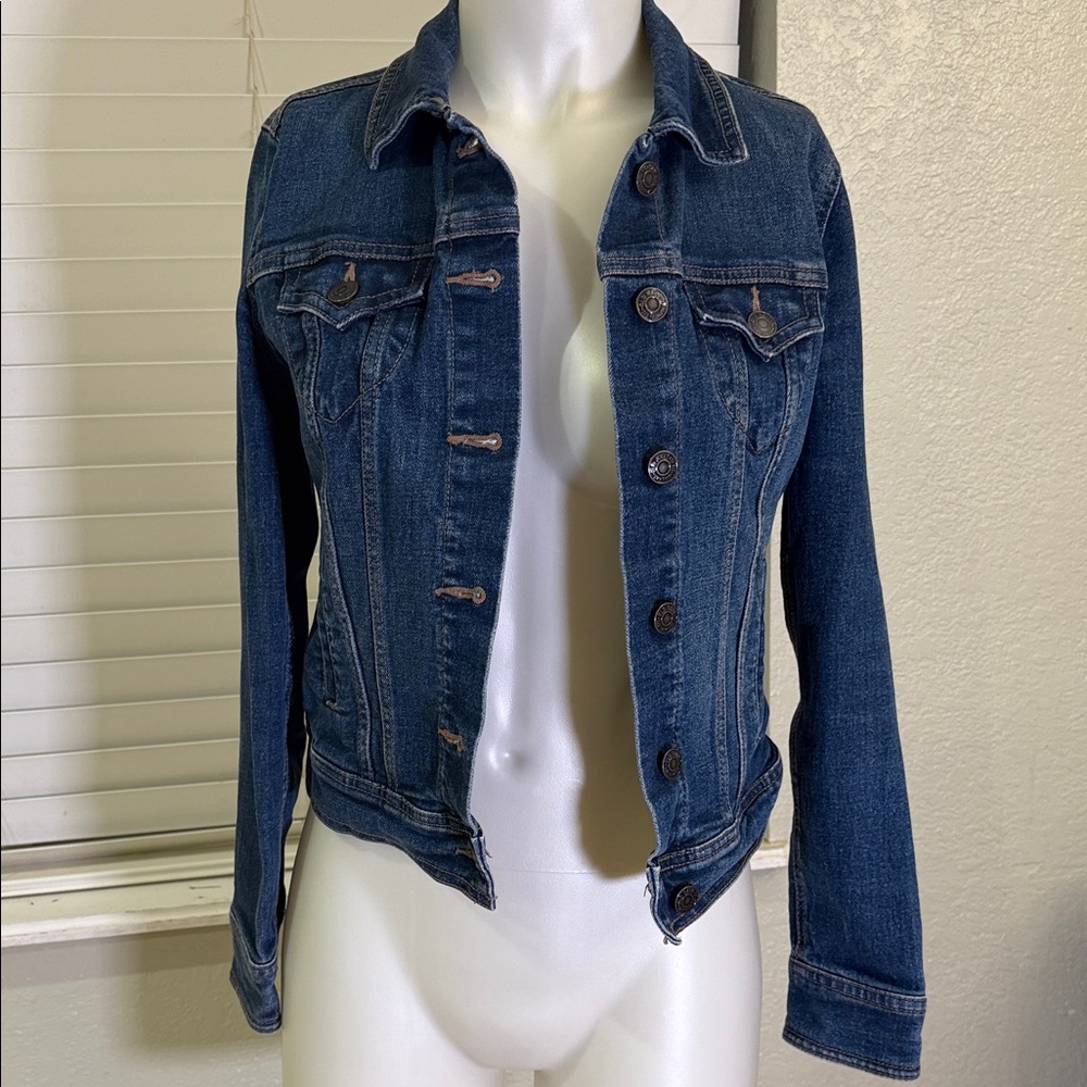Old Navy XS Classic Denim Jacket